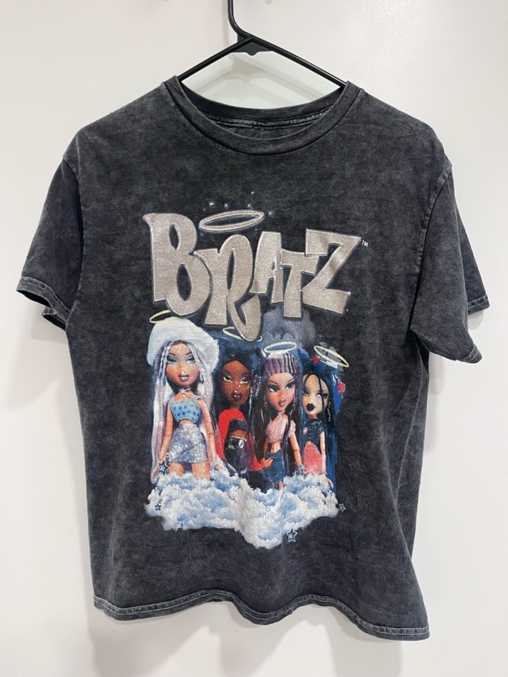 Bratz Dolls T-shirt Graphic Tee Grey Glitter Size XS Womens Cotton